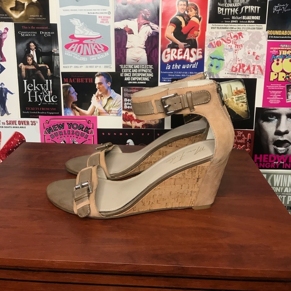 Marc Fisher Camron Tan Cork Wedge Sandal - Picture 5 of 7